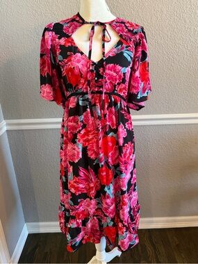 Umgee Floral Boho Dress Size M Pink Black Cutout Tie Neck Flutter Sleeve Midi